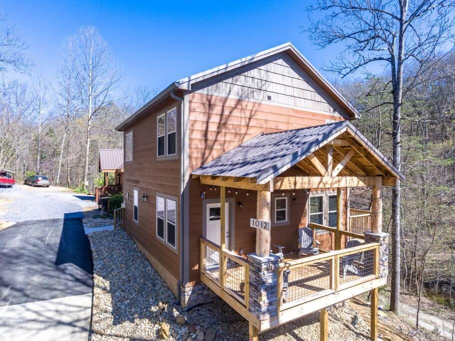 Dancing Bear Cabin- Relax & Enjoy! Sevierville Exterior photo